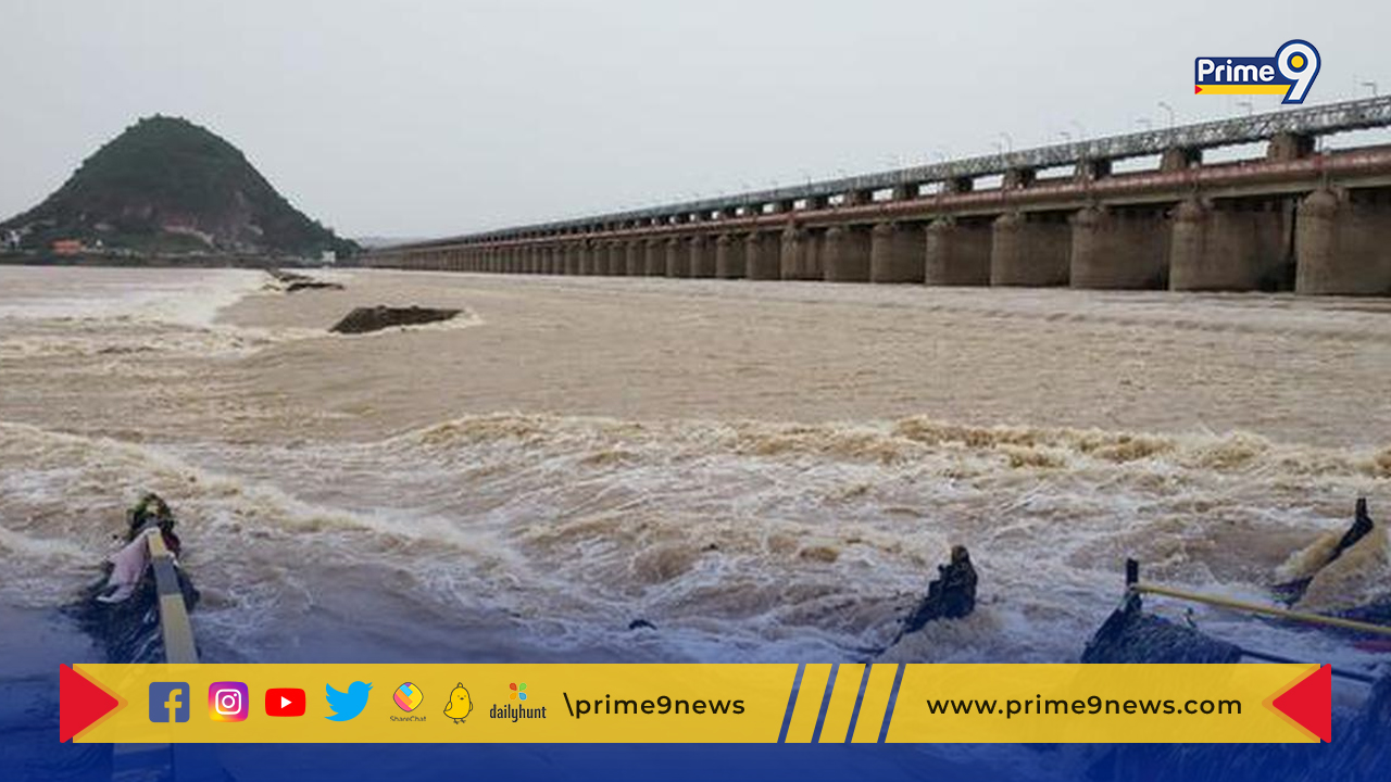 Prakasam Barrage: ప్రకాశం బ్యారేజీకి భారీగా వరద ప్రవాహం… 70గేట్లు ఎత్తివేత